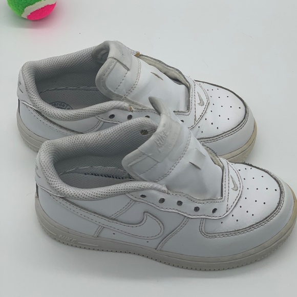 Air Force 1 w/out shoe strings - Picture 3 of 8